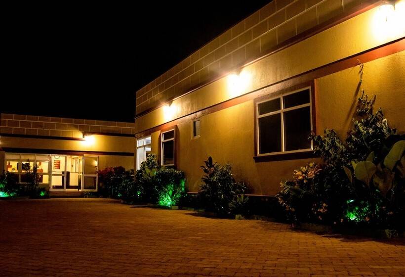 هتل Deposh Tororo