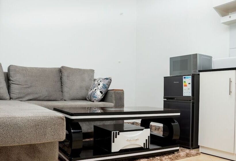 هتل Deposh Tororo