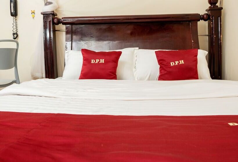 هتل Deposh Tororo