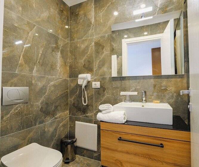 ホテル Dorchester