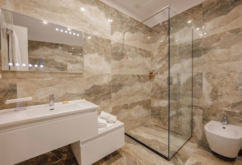 ホテル Dorchester