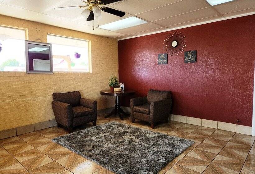 فندق Executive Inn