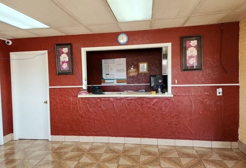 فندق Executive Inn