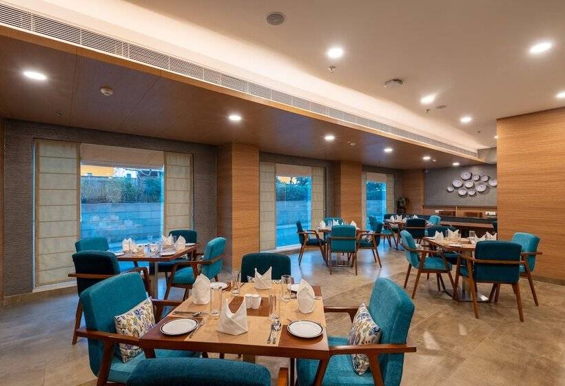 فندق Expoinn Suites And Convention