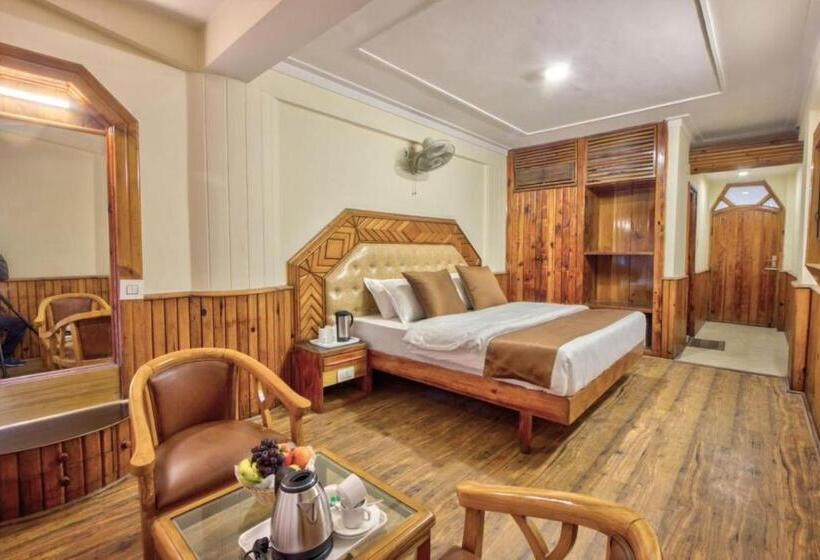 فندق Goroomgo I Bex Manali