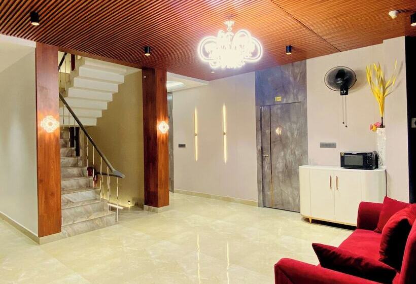 ホテル Goroomgo Krishna Residency Bareilly