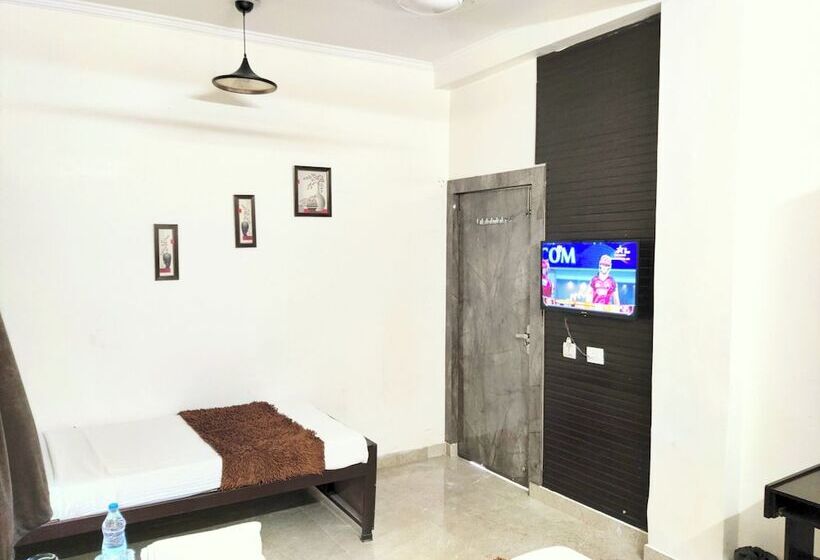 ホテル Goroomgo Krishna Residency Bareilly