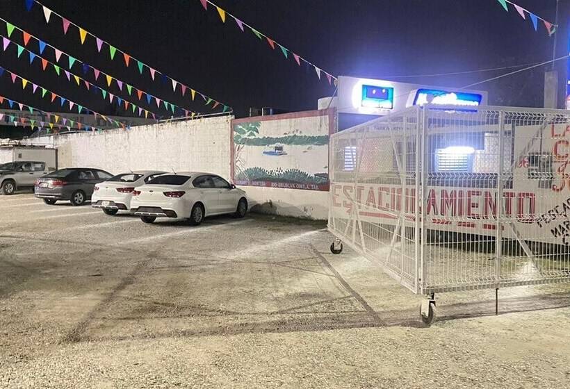 בית מלון כפרי Grijalva