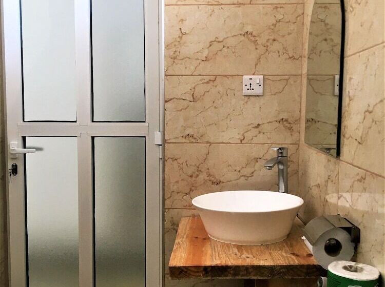 ホテル Imara Boutique