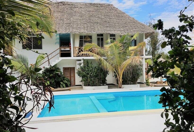 ホテル Imara Boutique