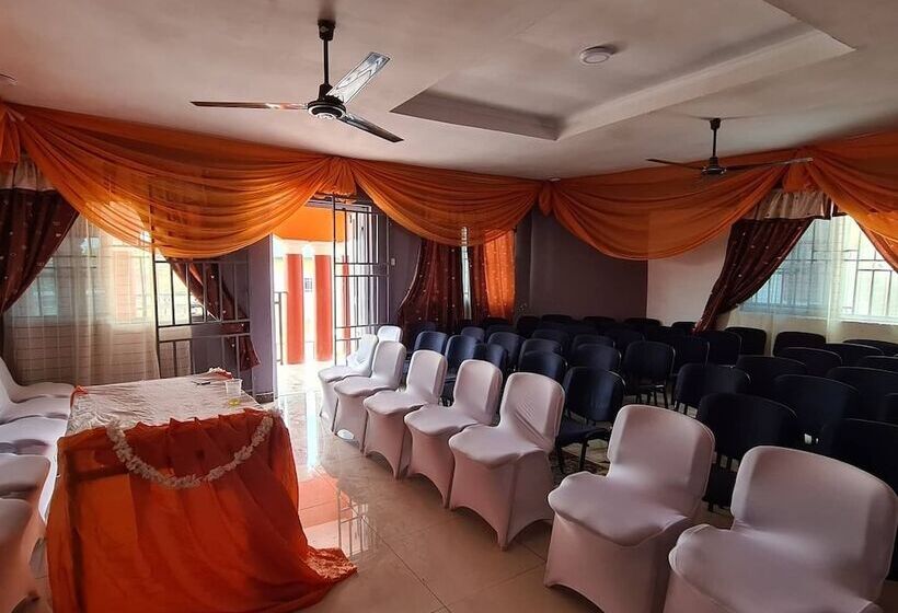 בית מלון כפרי Jb Kajess