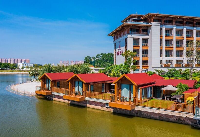 Отель Jolie Vue Boutique