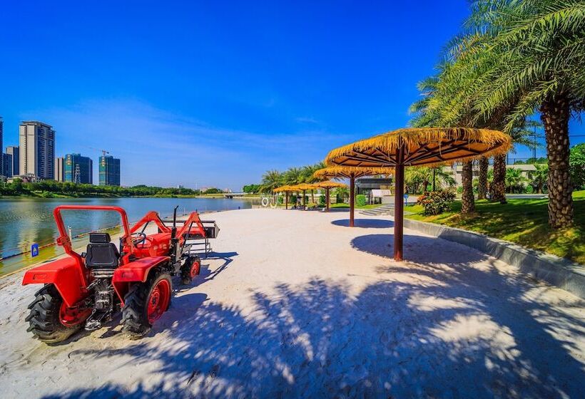 Отель Jolie Vue Boutique