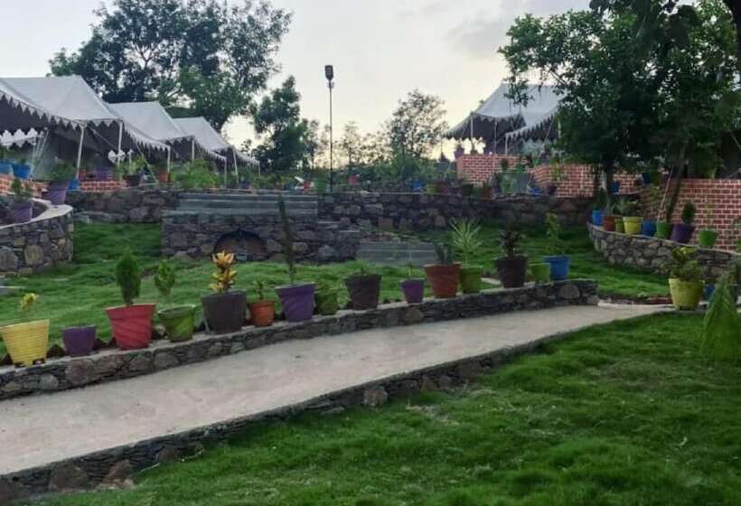 فندق Jungle Journey