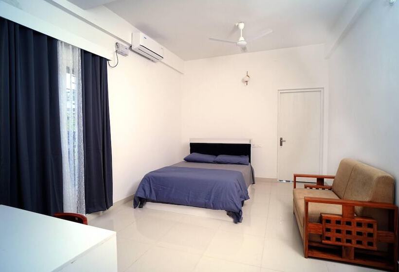 ホテル Kailath Safe Stay Tourist Home