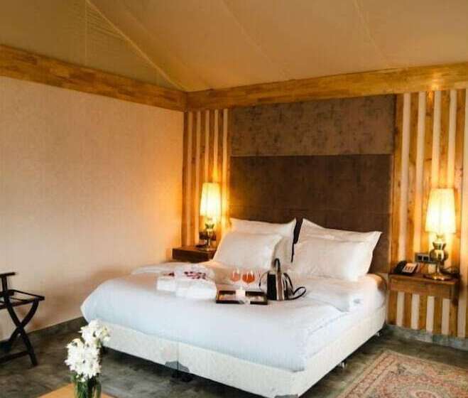 호텔 Kavaali Stays