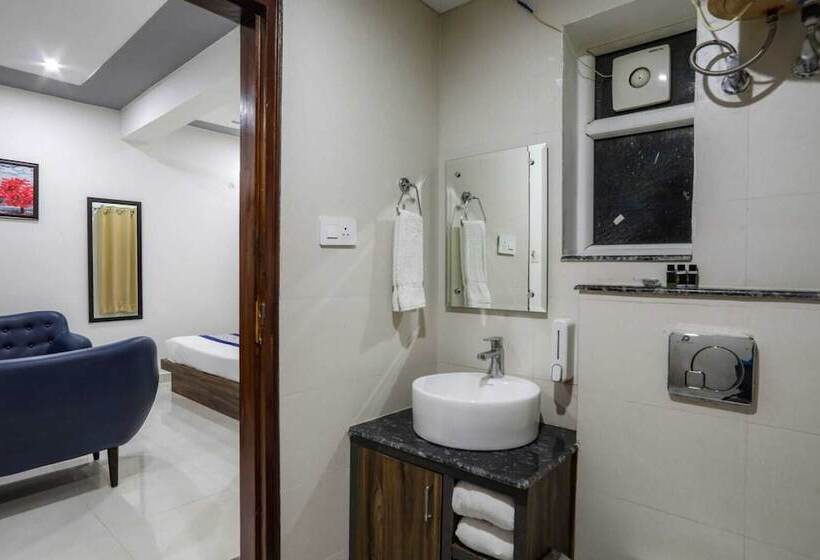 Отель Kds Residency