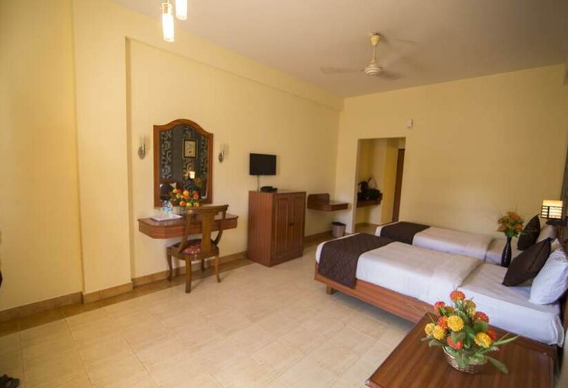 فندق Kesari Residency