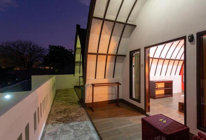 호텔 Kidi S Lodge Gilitrawangan