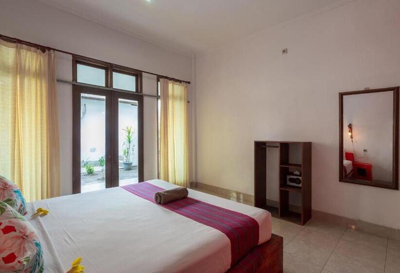 호텔 Kidi S Lodge Gilitrawangan