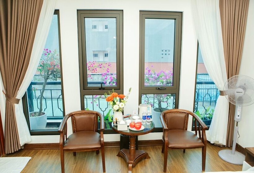 هتل Lao Cai Central