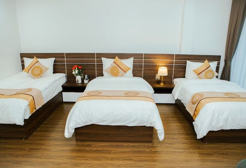 هتل Lao Cai Central