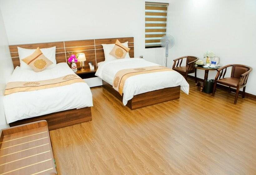 هتل Lao Cai Central