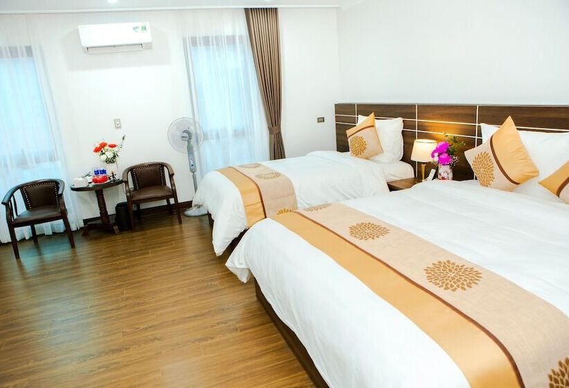 هتل Lao Cai Central