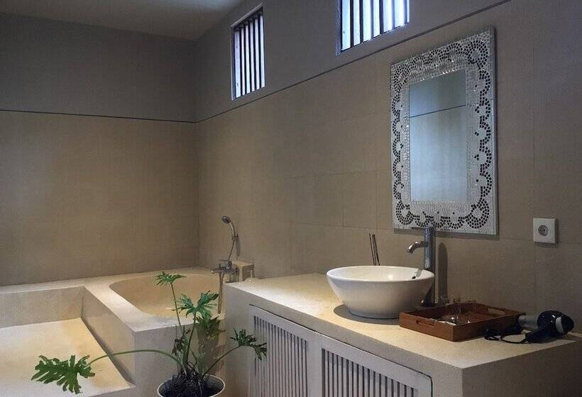 בית מלון כפרי Lokasari Retreat