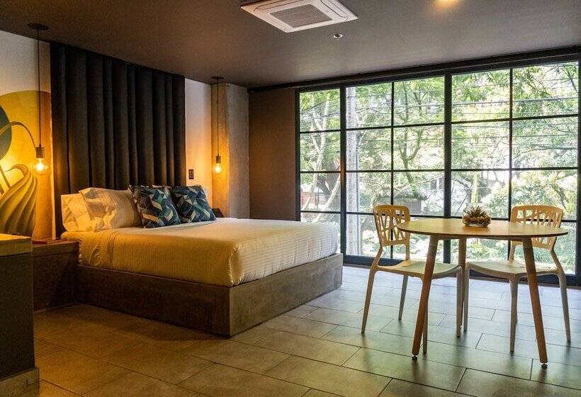 Отель Los Patios Cool Living