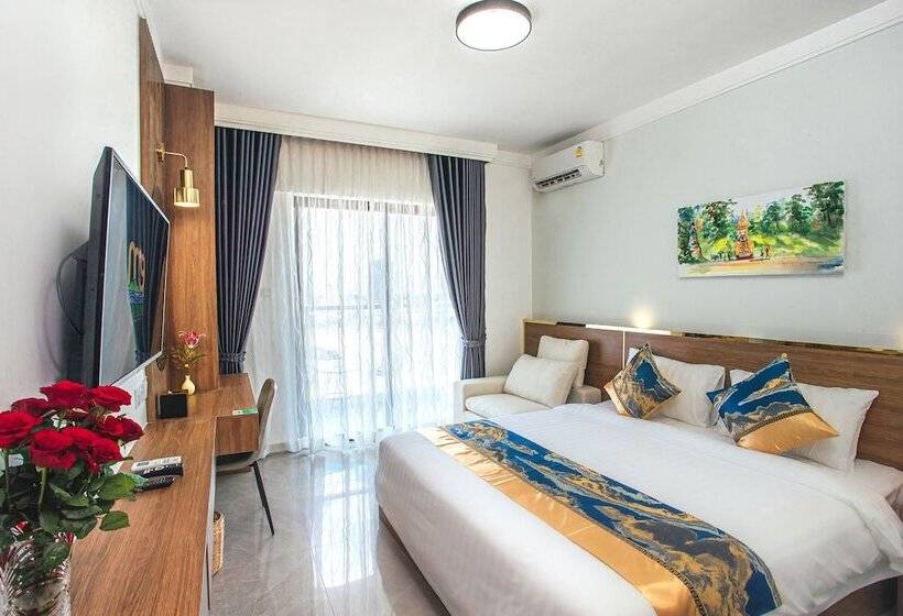 בית מלון כפרי M9 Kirirom