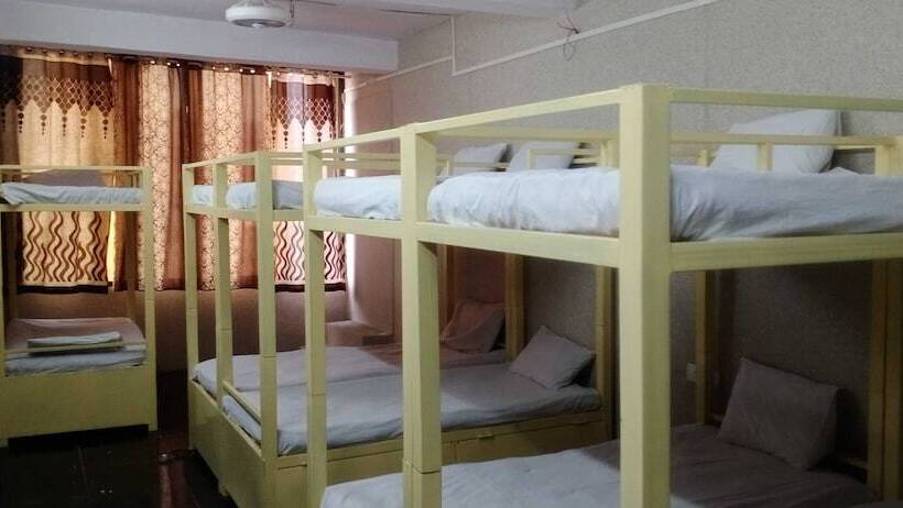 فندق Mayura Ankleshwar