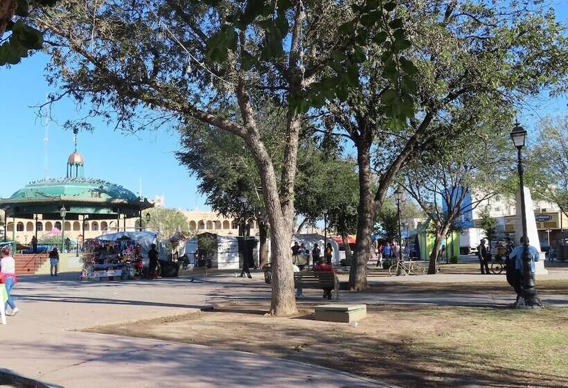 فندق Meson Del Rey