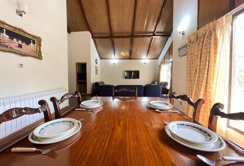 Hotel Montaña Villa Murree