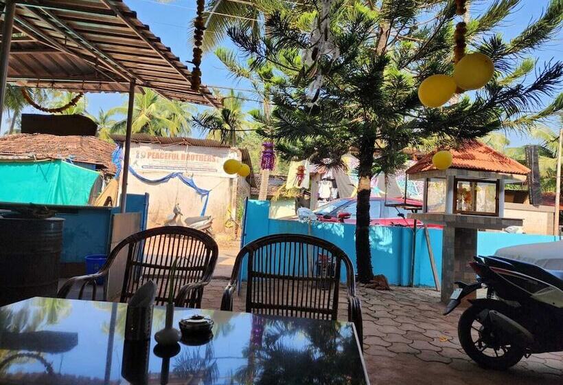 Отель Moonlight Resorts Agonda