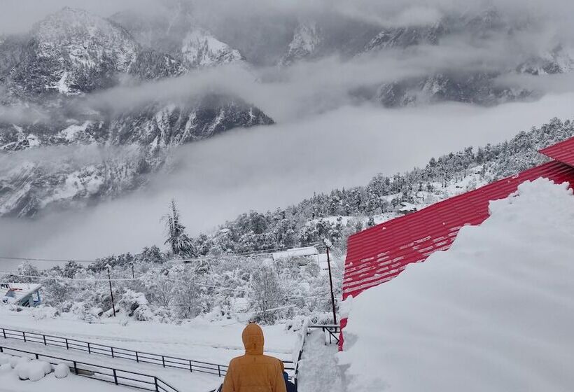 فندق Mountain Rover Auli