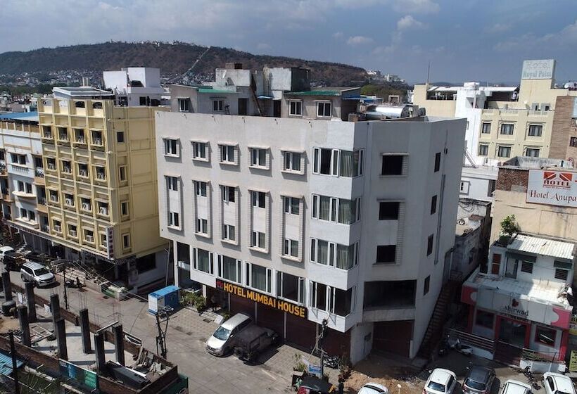 هتل Mumbai House Express