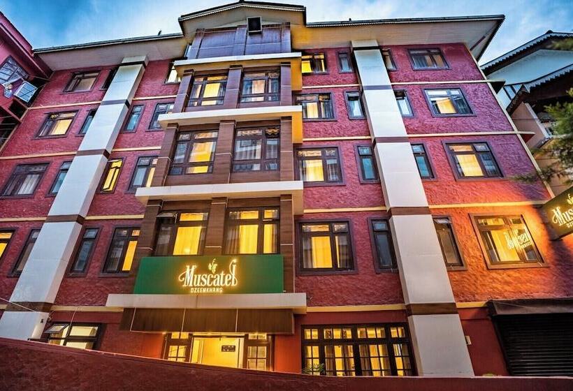 בית מלון כפרי Muscatel Dzeemkhang