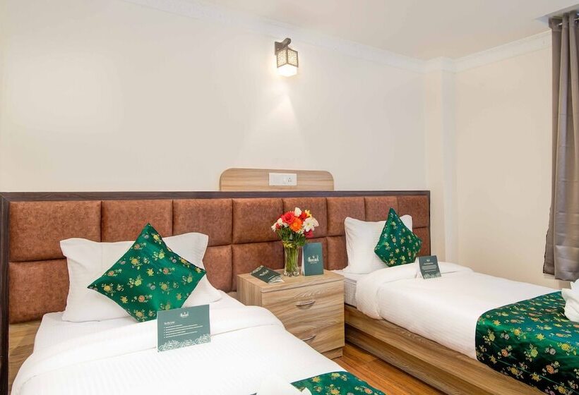 בית מלון כפרי Muscatel Dzeemkhang