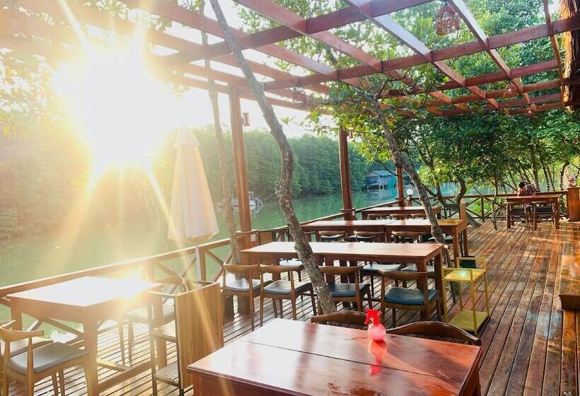 ホテル O Mary River Resort