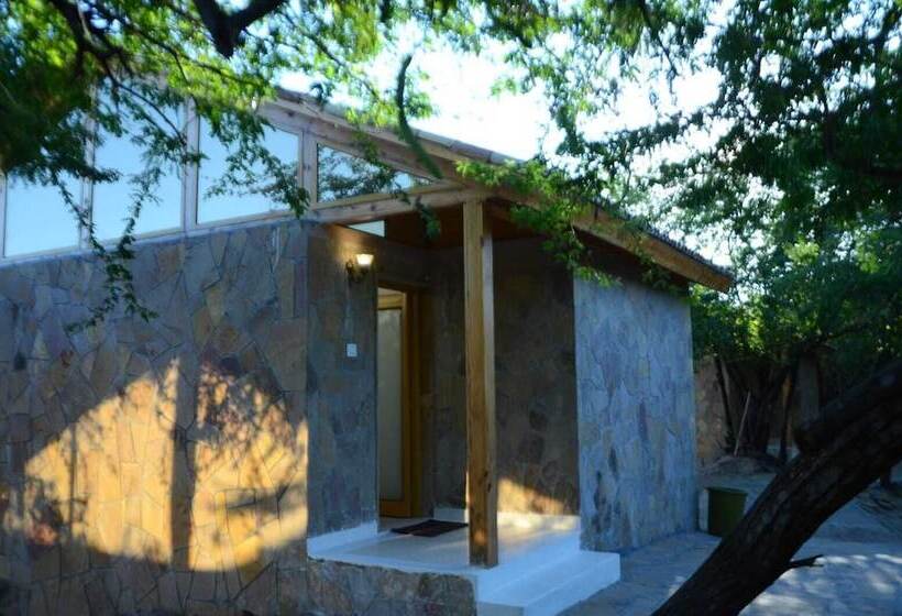 בית מלון כפרי Palace Beach Camp