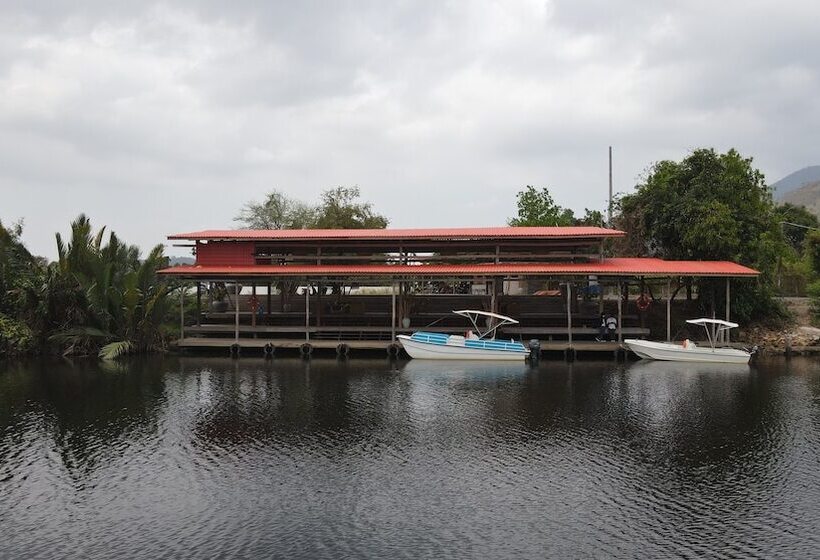 فندق Peam Snea Resort