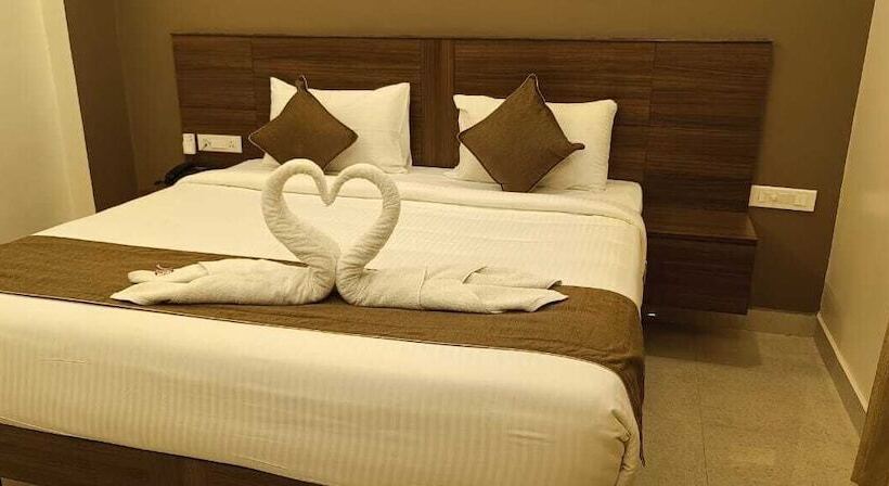 ホテル Pvk Residency Tirupati