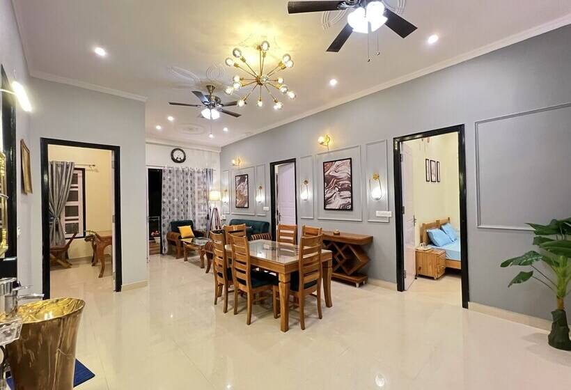 酒店 Ramshila Cottage