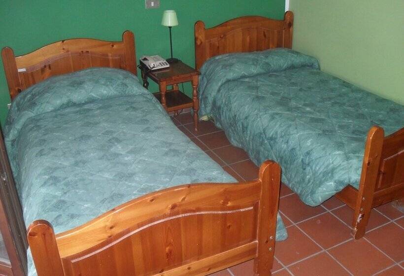 בית מלון כפרי Rifugio Alantino