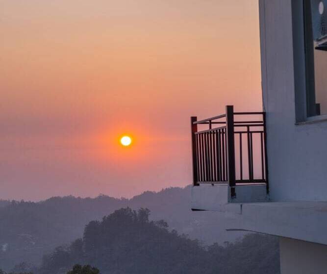 בית מלון כפרי The Bougainvillea Retreat Dehradun