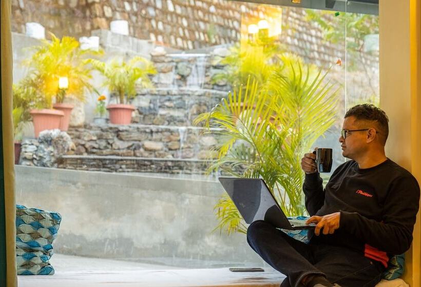 בית מלון כפרי The Bougainvillea Retreat Dehradun