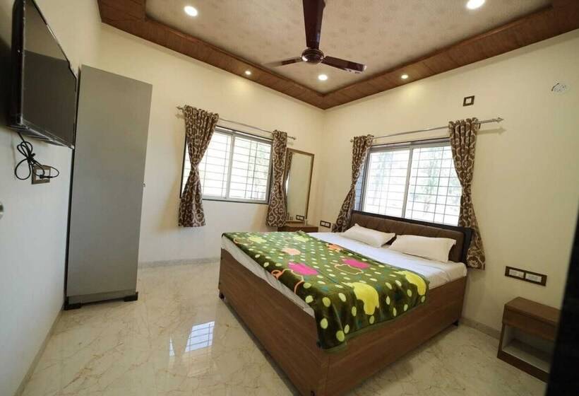 호텔 Royal Palace Panchgani