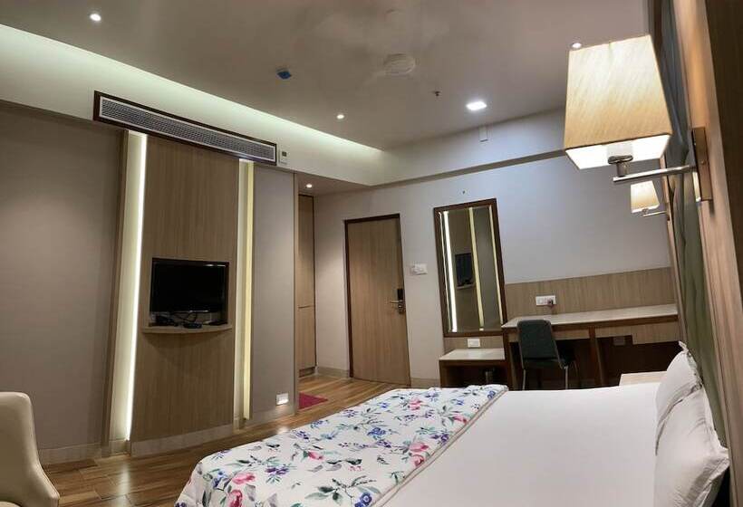 בית מלון כפרי Sarovar Residency