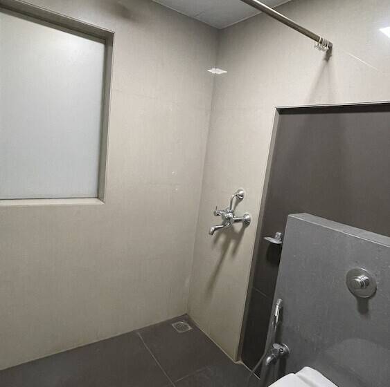 فندق Sarovar Residency